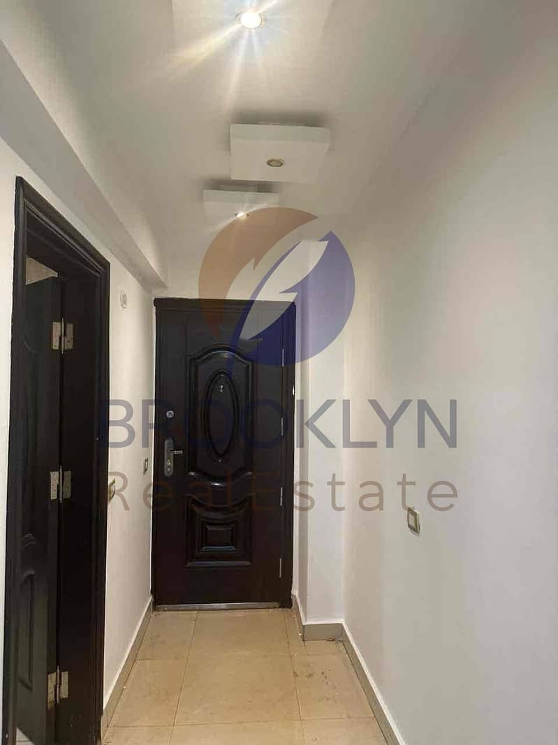 7 5ff351aa-98cc-40a0-839e-477676dceb73. jpg