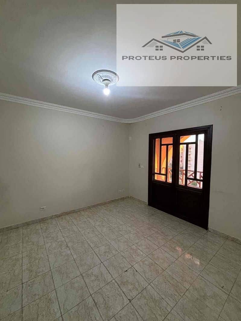 14 b50aff12-1569-4203-aedd-05d26e45164a. jpg