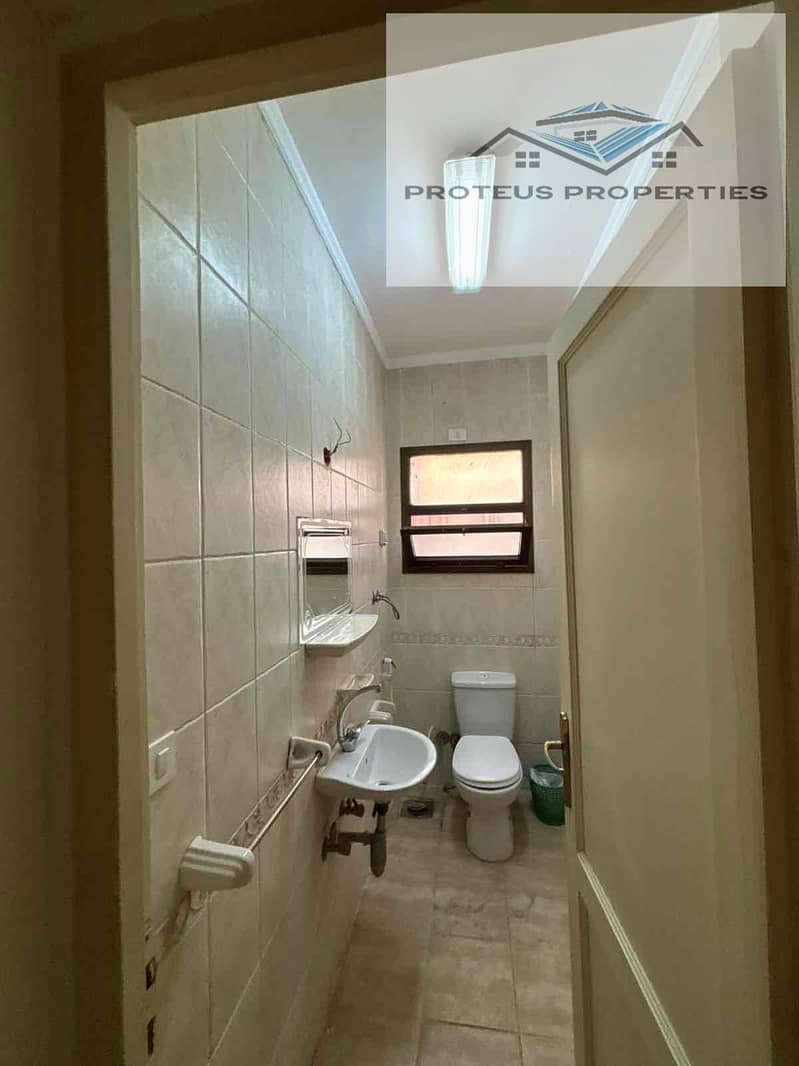 15 69affba4-4749-4c0d-9341-21513f309149. jpg