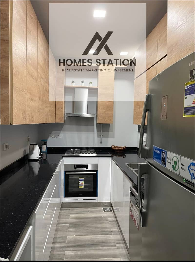 4 21b5a73d-bbdf-41a8-bc7b-4784570df5f9. jpeg