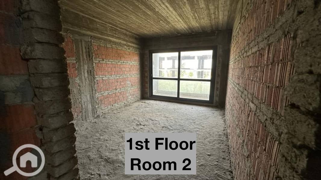 16 Patio zahraa zayed - quadro for sale_page-0017. jpg