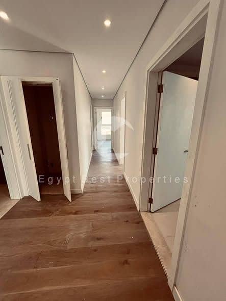 8 614878585_122210396030519829_5927095281662353146_n. jpg