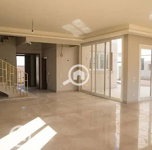 8 اتريووو. png