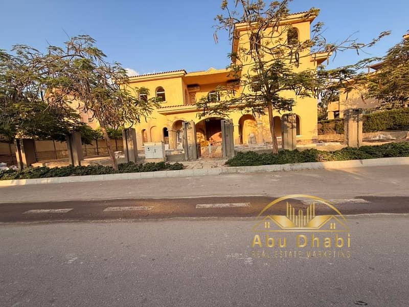 8 615443769_876073195169578_6747696509393006215_n. jpg