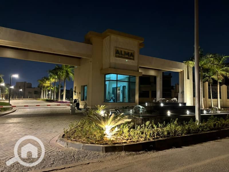 10 WhatsApp Image 2024-12-14 at 14.42. 20_30f1feda. jpg