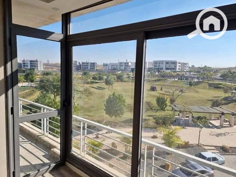 12 319456944_5721111661319899_499083175224764140_n - Copy. jpg