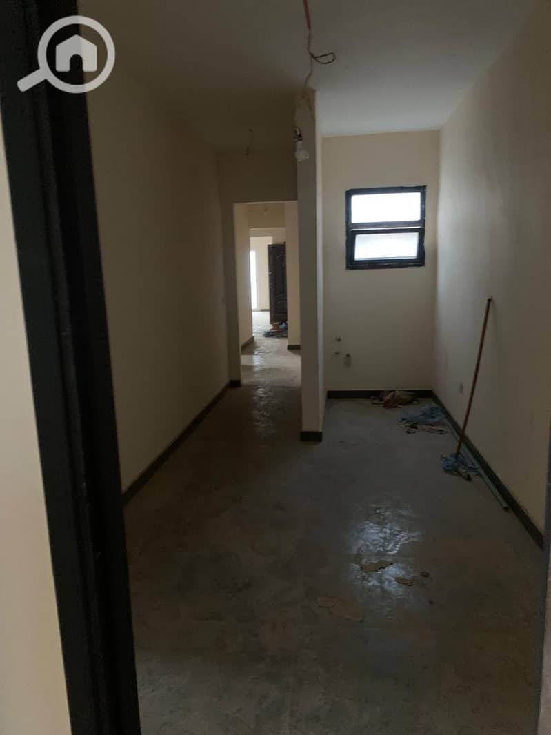 3 f2698d2e-c5e6-42ff-9748-3d6aa8ebf563. jpeg