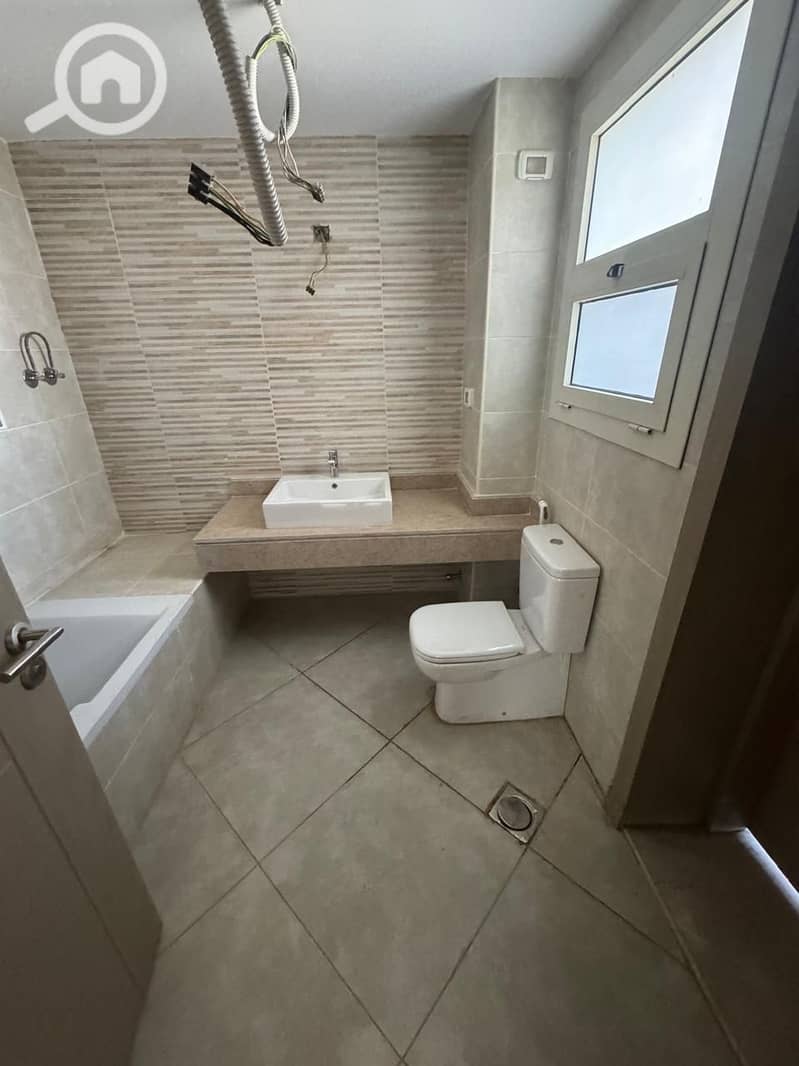 10 WhatsApp Image 2026-01-28 at 6.07. 18 PM. jpeg