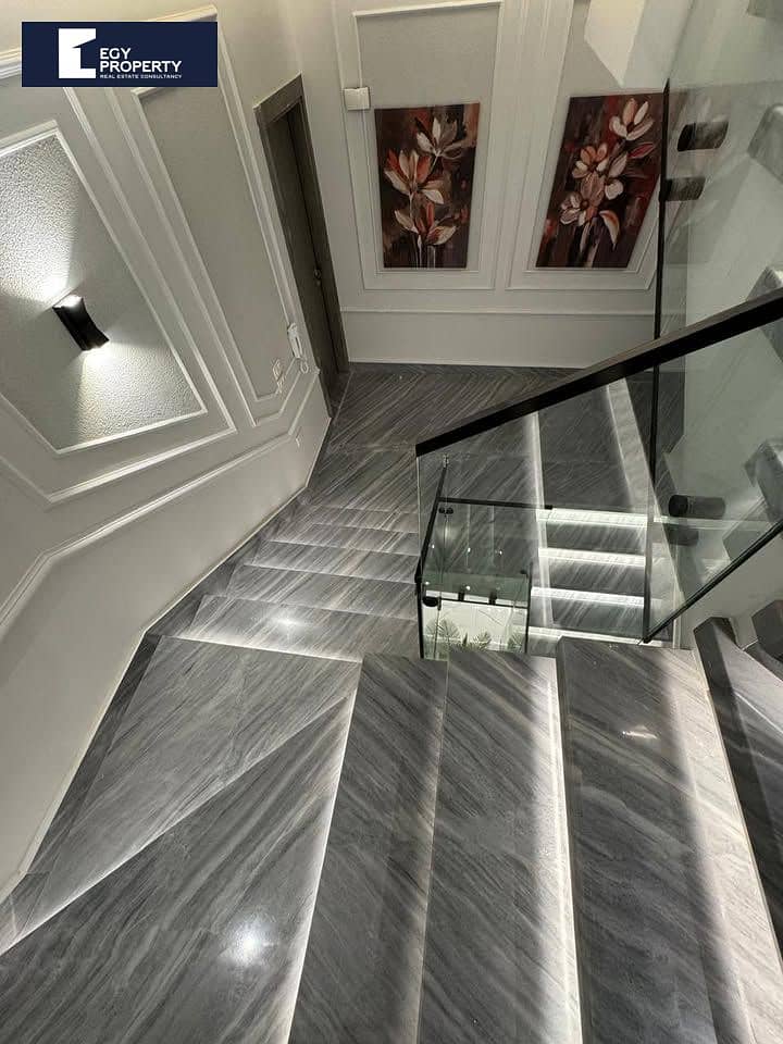 5 611994749_1908342329766352_3027891627787993242_n. jpg