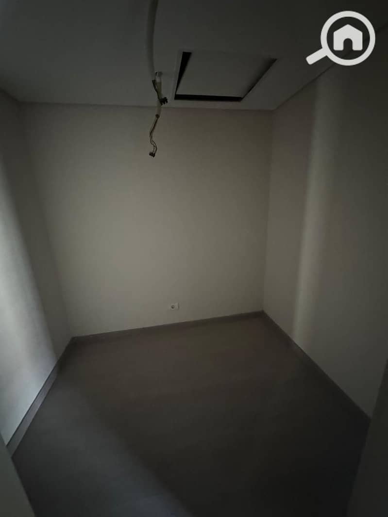 13 WhatsApp Image 2026-01-28 at 7.20. 59 PM (3). jpeg