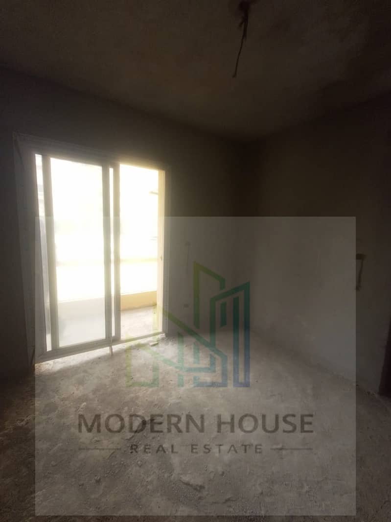 8 WhatsApp Image 2026-01-12 at 7.27. 30 PM (2). jpeg