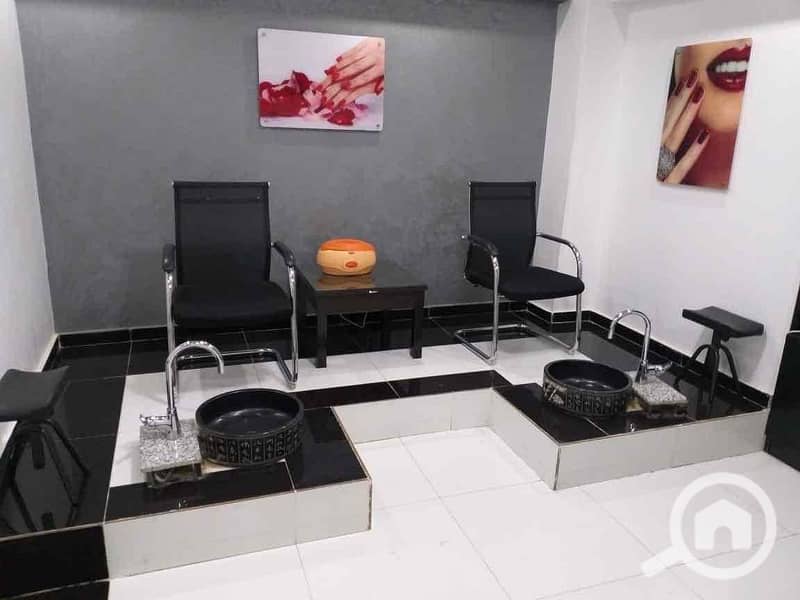 12 b56d3e25-4bd9-4692-8389-675012a23562. jpg