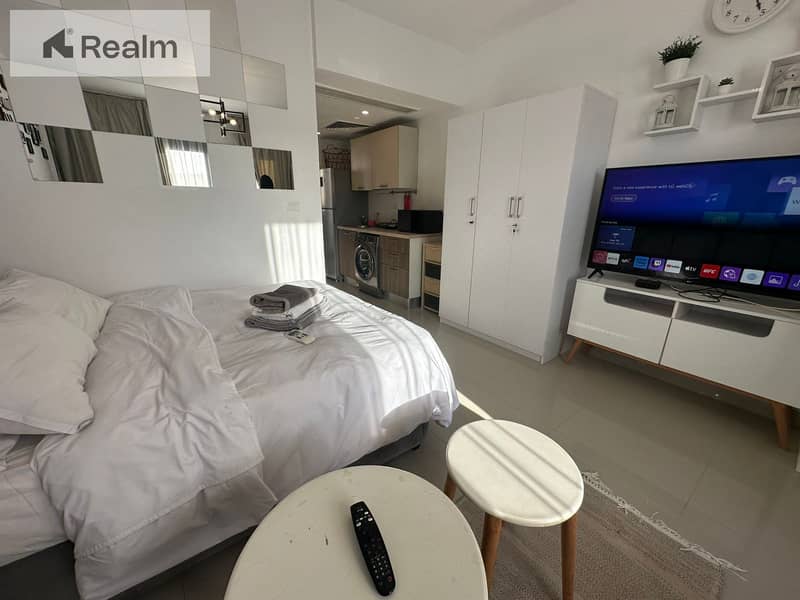 2 WhatsApp Image 2025-09-04 at 11.32. 34_385a1268. jpg