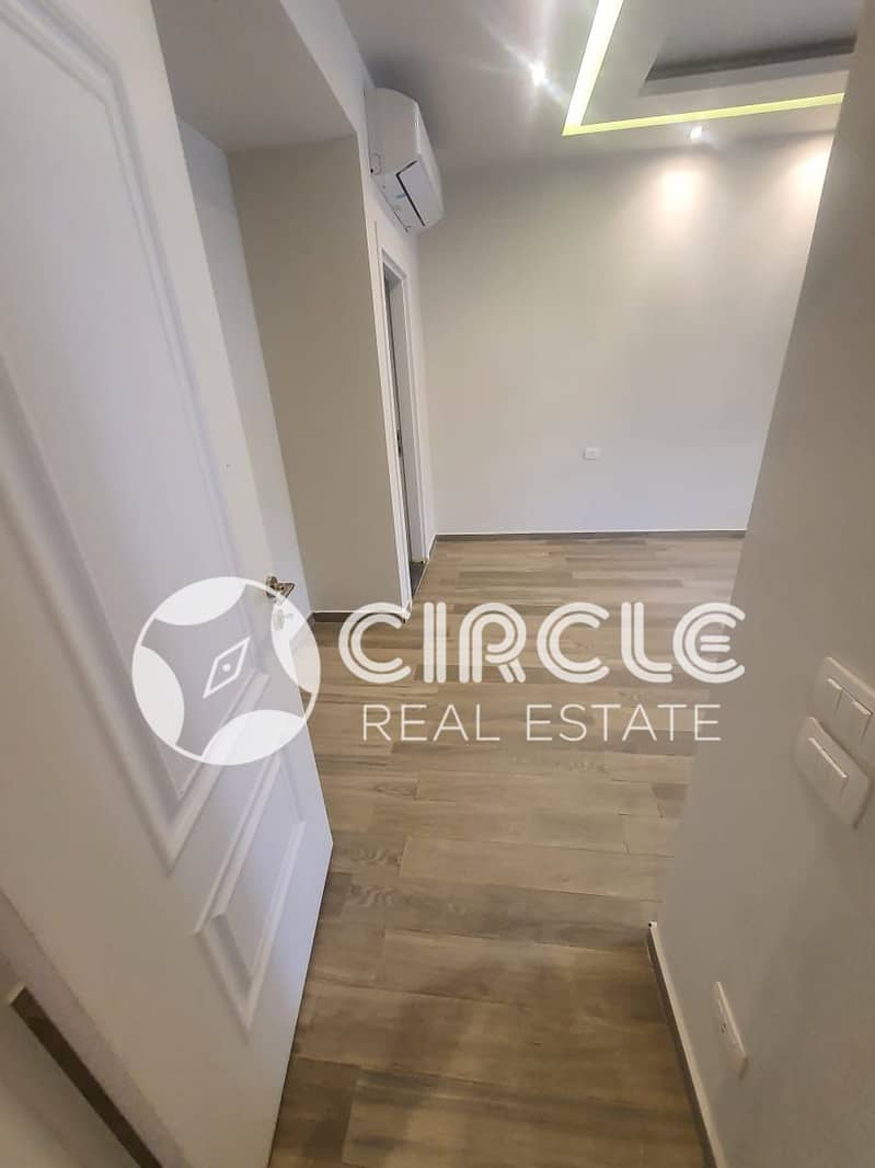 5 WhatsApp Image 2026-01-28 at 00.27. 13 (1). jpeg