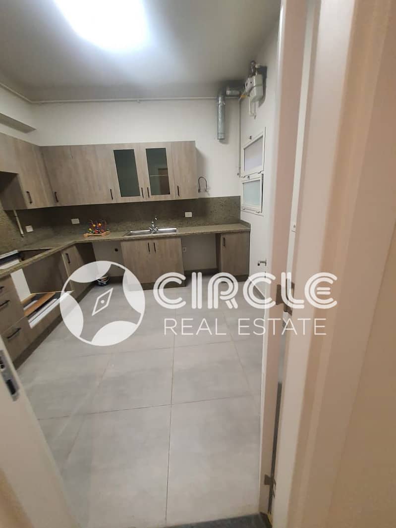 11 WhatsApp Image 2026-01-28 at 00.27. 18. jpeg