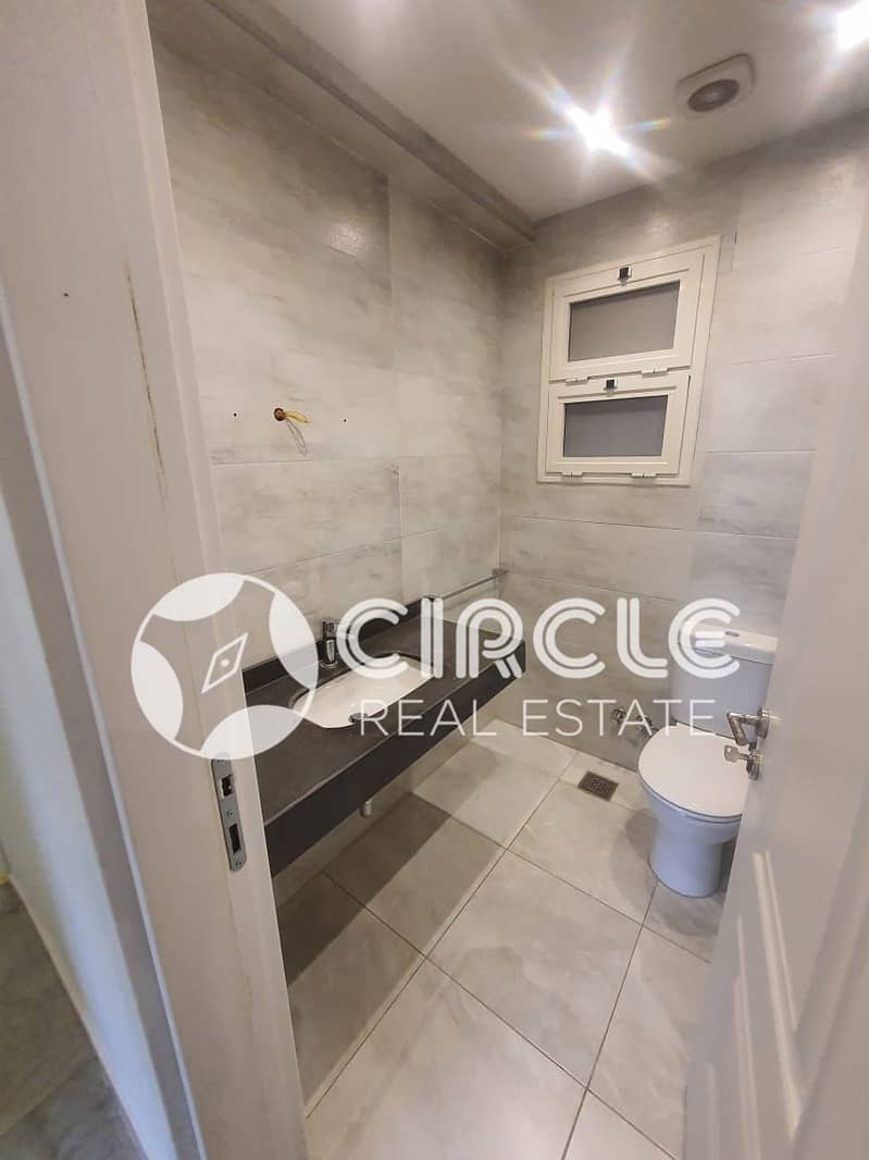 15 WhatsApp Image 2026-01-28 at 00.27. 13 (2). jpeg