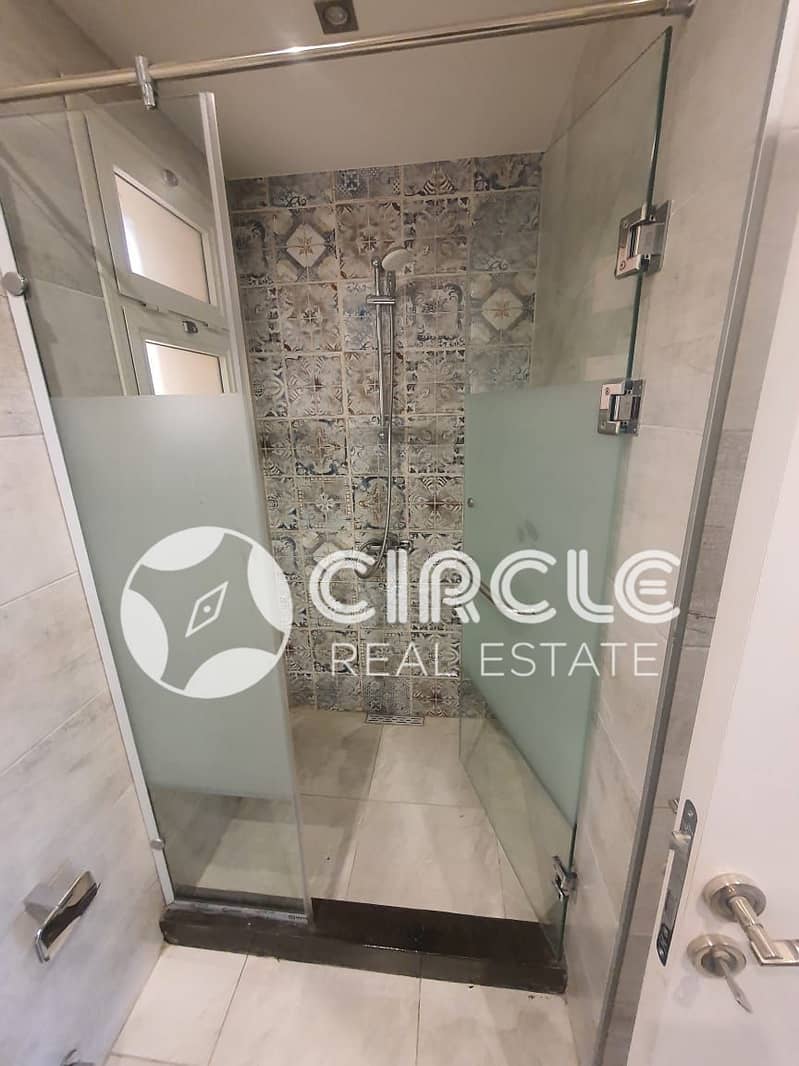 16 WhatsApp Image 2026-01-28 at 00.27. 19 (1). jpeg