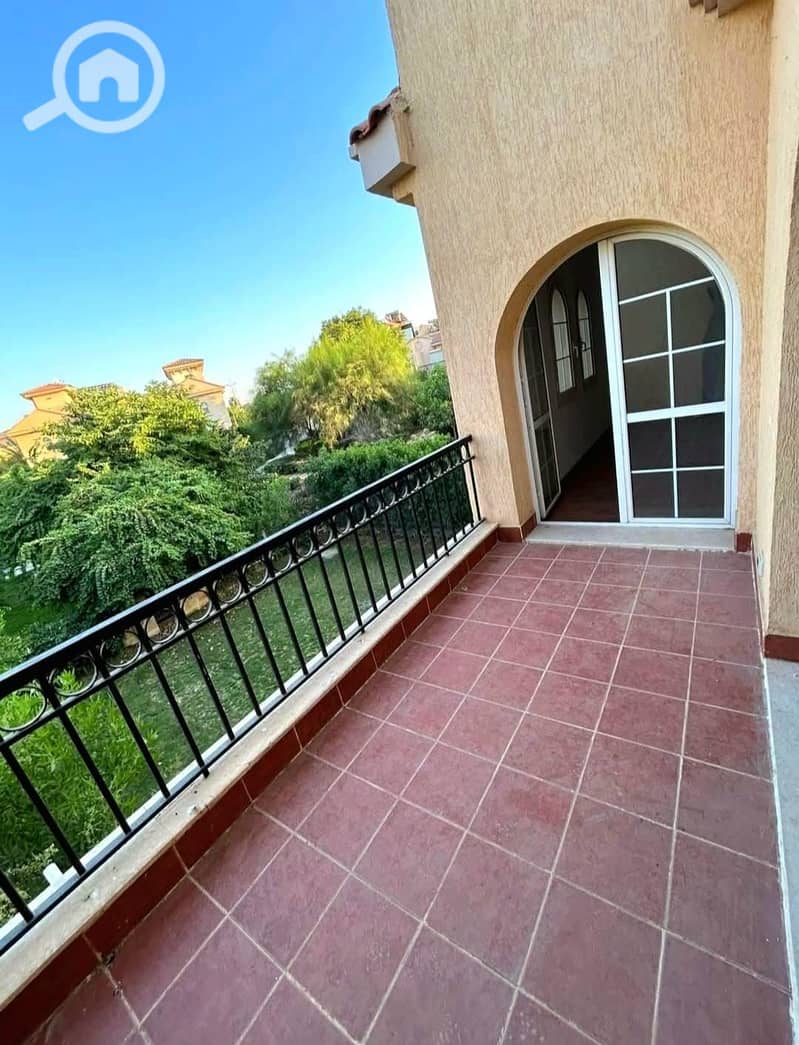 2 050a3db6-eb2e-43eb-8f06-f282f1ef442a. jpeg