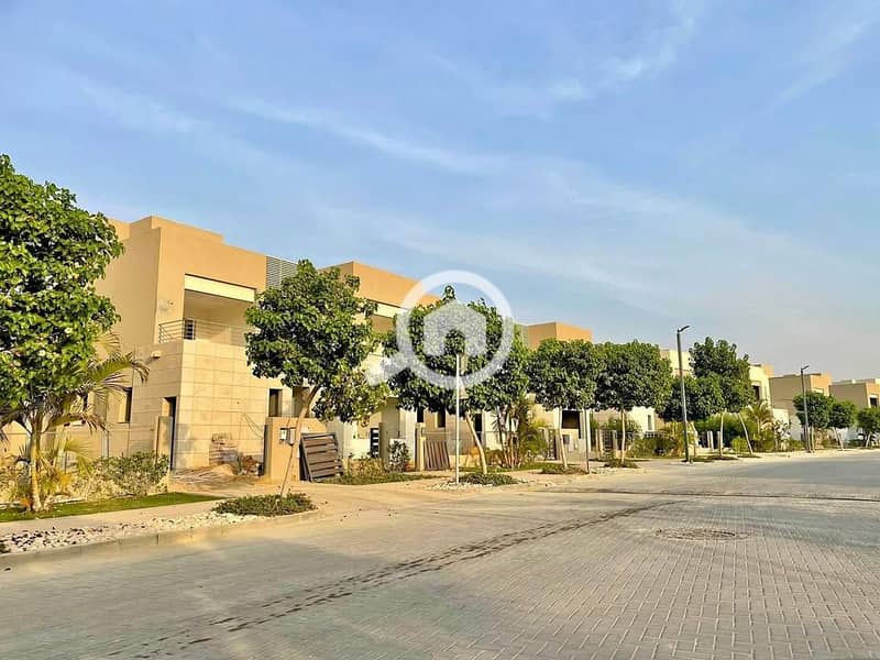 4 571042123_3815189928613856_2791968665645568480_n. jpg