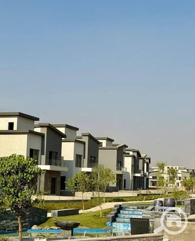 4 Bedroom Villa for Sale in New Cairo, Cairo - 588474529_122153573168864158_4883870137979923030_n. jpg