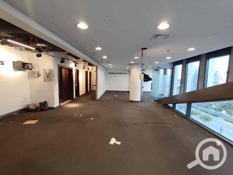 6 8f801b5c-e5f2-430b-acfd-a42d966dbba7. jpg