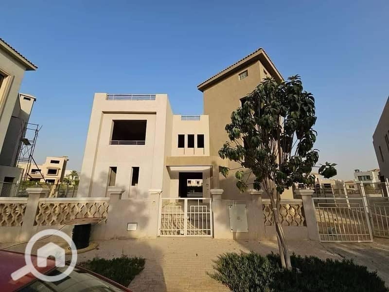 10 WhatsApp Image 2025-10-22 at 15.30. 05_5b1adb1a. jpg