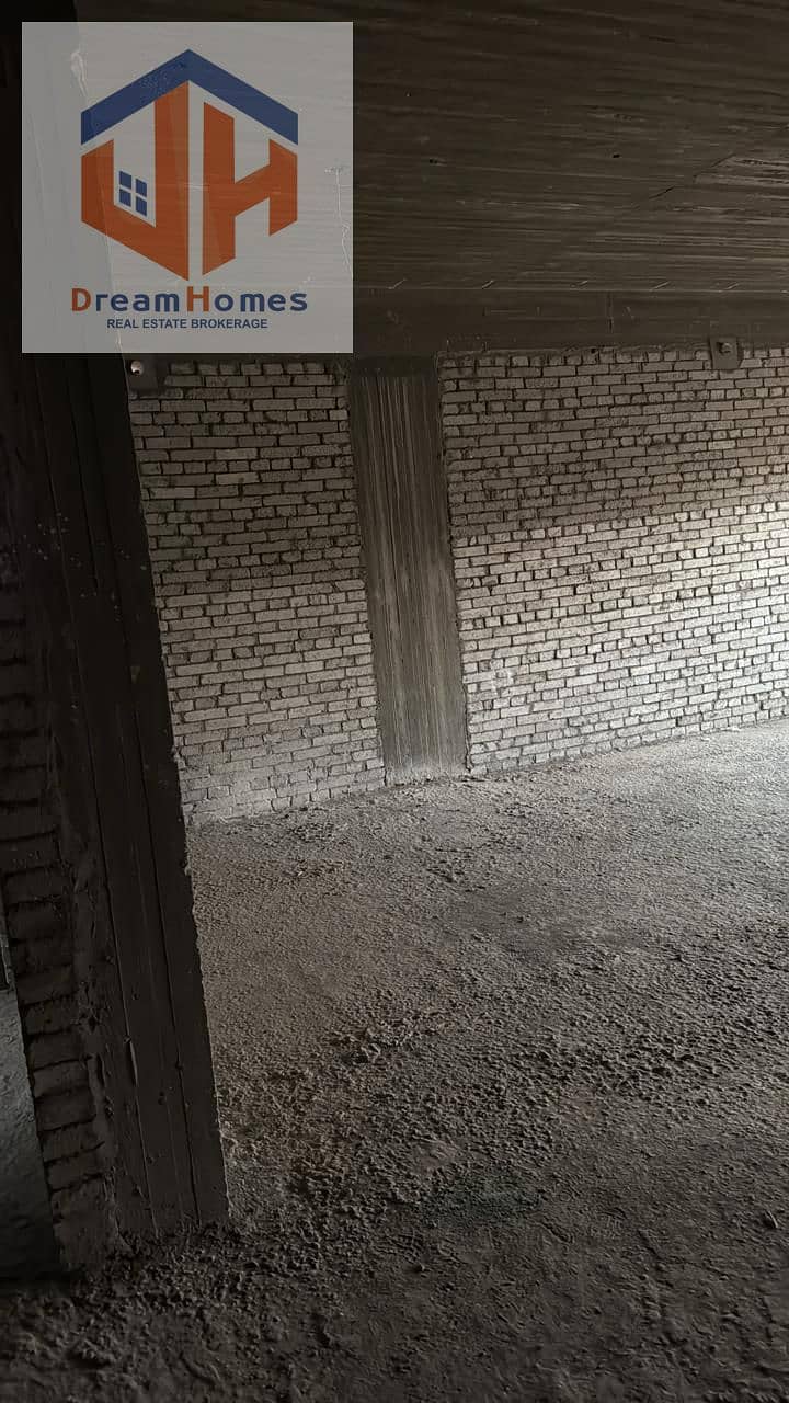 12 b47077dd-a82d-4a66-bb72-81bd85a13f4c. jpg