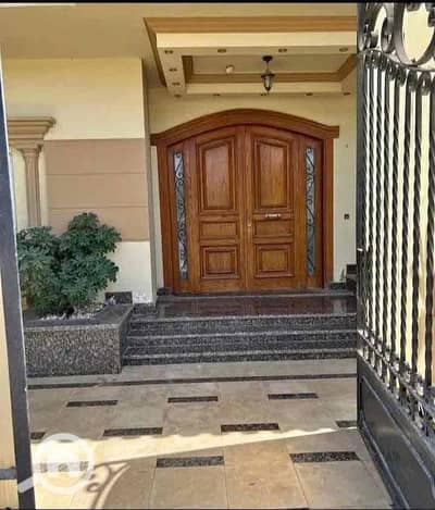 5 Bedroom Villa for Sale in New Cairo, Cairo - IMG_1773. jpg