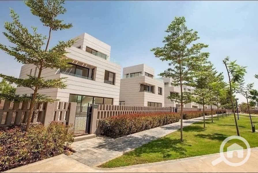 3 FB_IMG_1762661179496. jpg