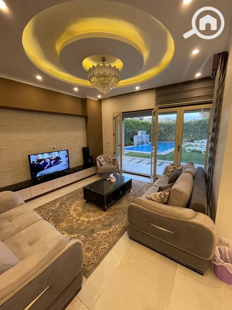 4 FB_IMG_1762661909438. jpg