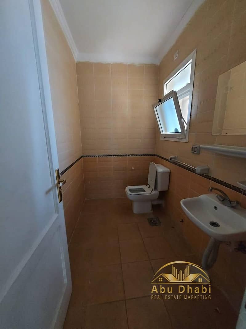 12 505596270_1298812612248390_5353033755657539916_n. jpg