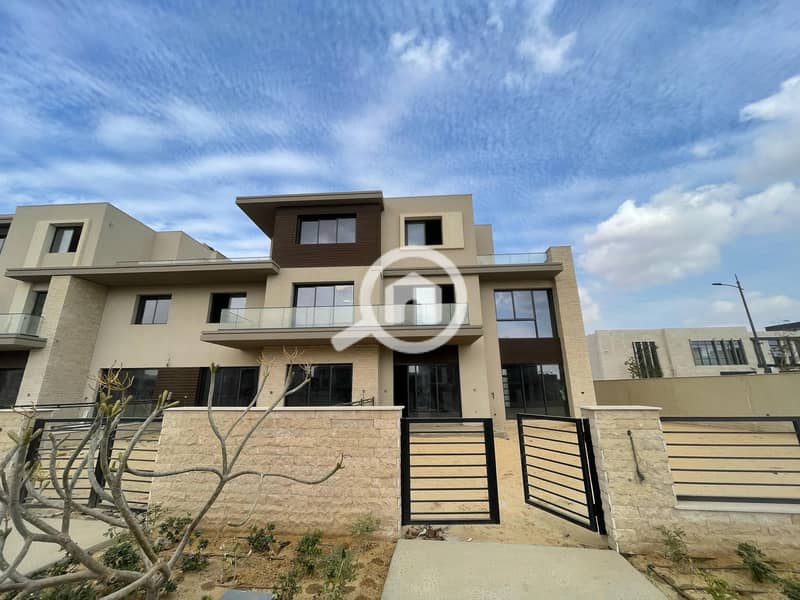 5 503571367_2748797111984871_7748217836020654358_n. jpg