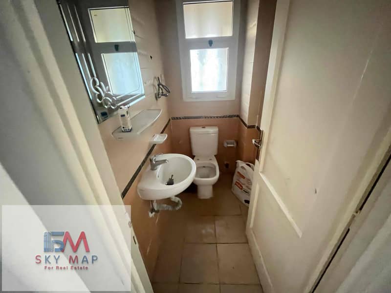 2 a7f59c93-3101-4cea-8cab-1c473a2a6a64. jpg