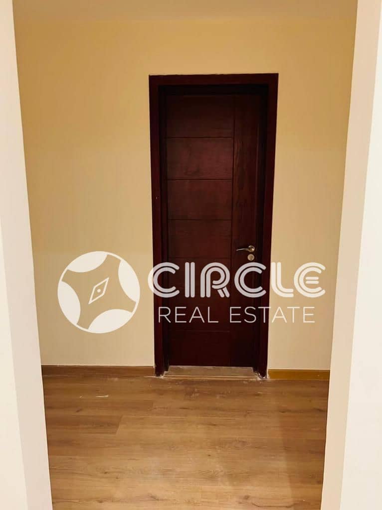 10 WhatsApp Image 2026-01-28 at 00.29. 00. jpeg