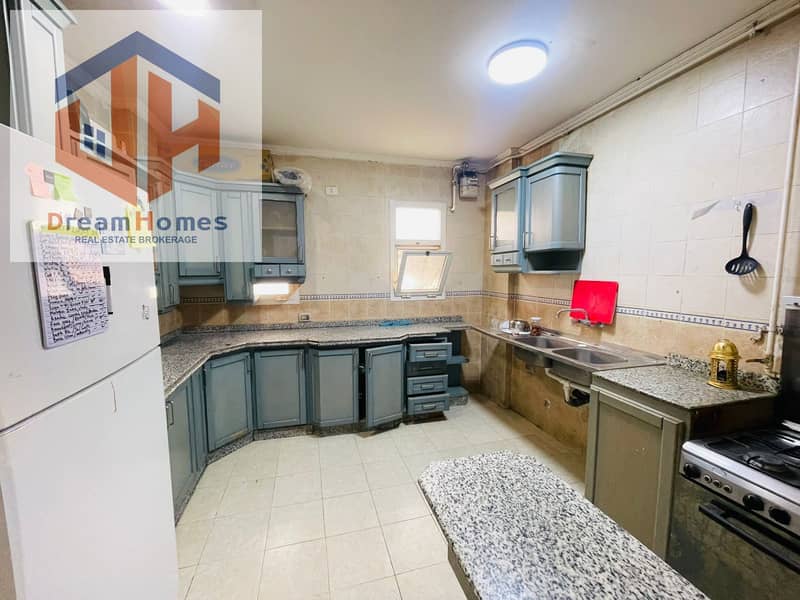 9 0327c7d7-af15-41b2-86ed-56871d2bbaaa. jpg