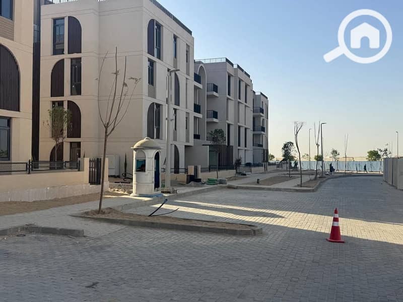 8 615154777_1555077832233665_5538144605030087043_n. jpg