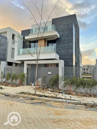 4 Bedroom Twin House for Sale in Shorouk City, Cairo - 571109948_813714761614670_7870994594697221231_n (1). jpg