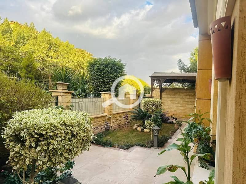 12 FB_IMG_1764935284735. jpg