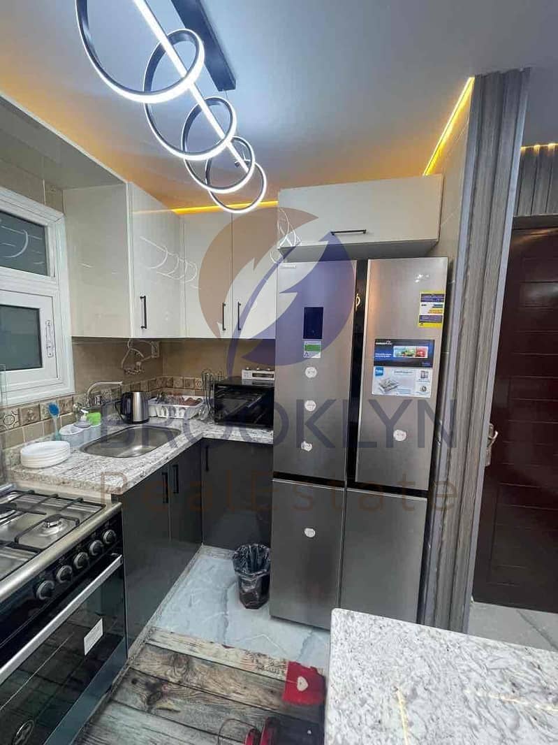 8 6b5dbdc4-34b1-4dbf-99ca-5afbf352caeb. jpg