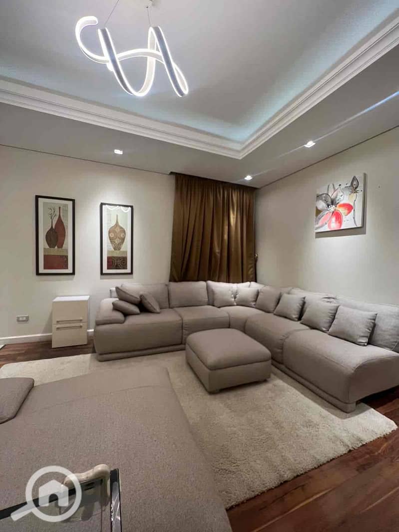 8 25faa4b4-f725-4113-9ab9-08841bfaa5dc. jpg