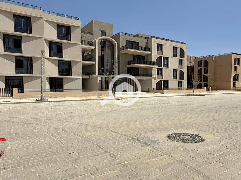 2 0d663adc-2d5b-4141-8f16-c7bc87e1748b. jpg