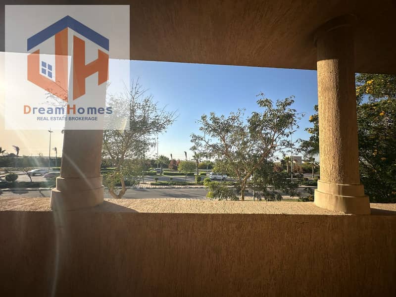 2 8c99cb21-1ded-4a0f-9fe3-9877dccd291d. jpg