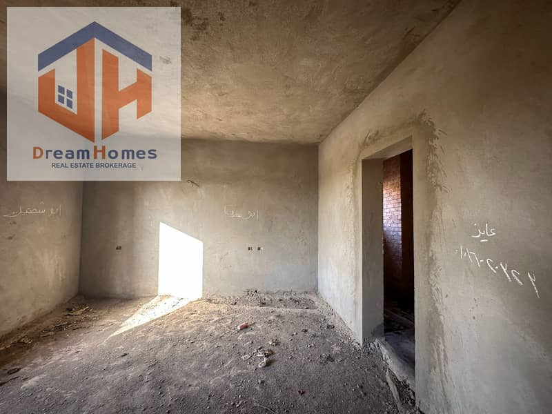 14 ec1ccbce-c426-4d55-8ad1-50931f2e52d0. jpg