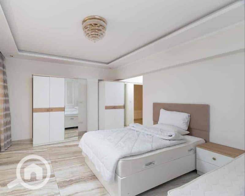 14 d30e6629-3abd-4dee-aa3d-b418ee083ed1. jpg