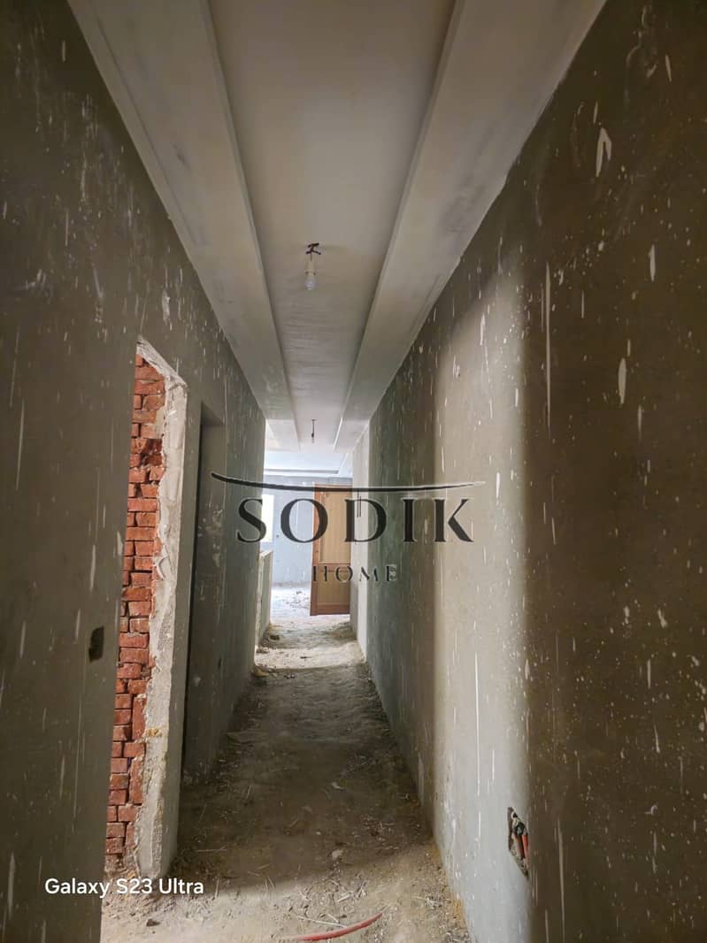 8 WhatsApp Image 2025-12-02 at 10.28. 19 AM (1). jpeg