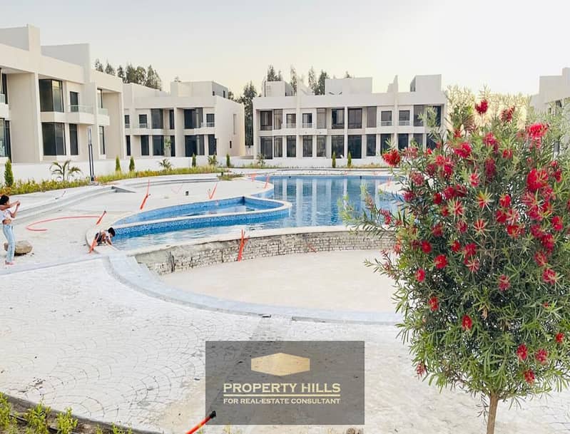 3 03e383d9-8aa4-45f5-a100-ee1d88a752b8. jpg