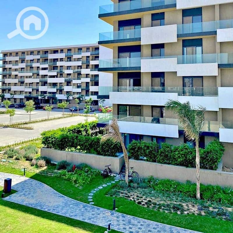 8 435288645_428138906473756_3011331037059560200_n. jpg