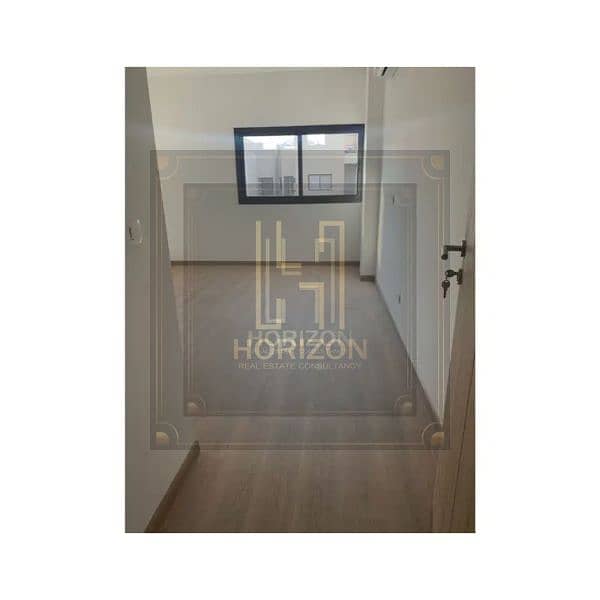 3 162855841-800x600. jpg