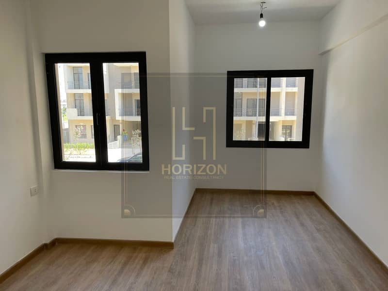 5 WhatsApp Image 2026-01-09 at 2.07. 25 PM. jpeg