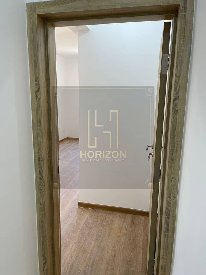 6 WhatsApp Image 2026-01-09 at 2.07. 26 PM (1). jpeg